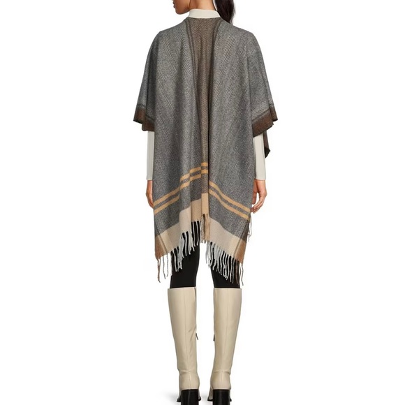 NWT Vince Camuto
Large Stripe Topper OS - Picture 2 of 11